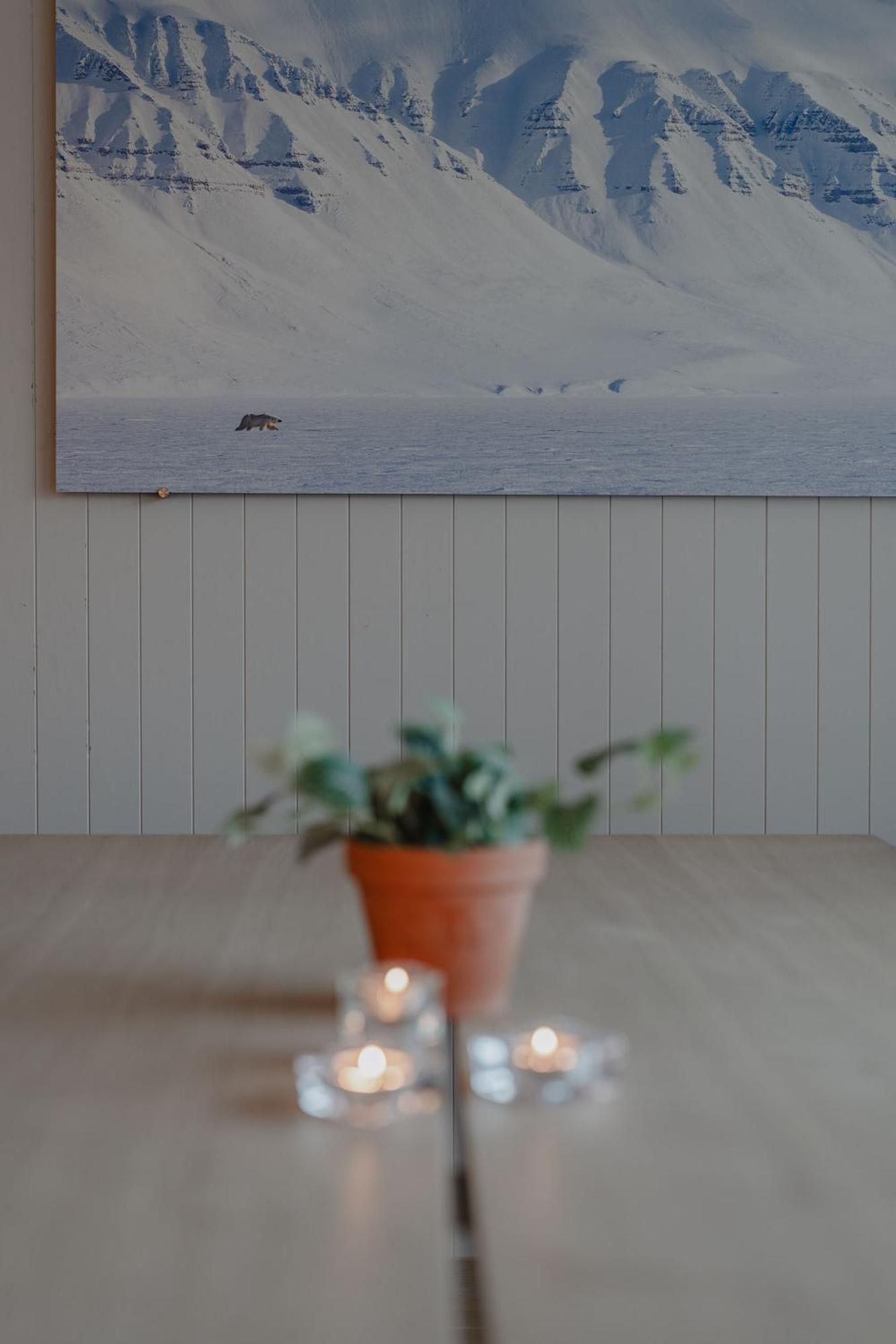 Longyearbyen Apartment Exterior foto