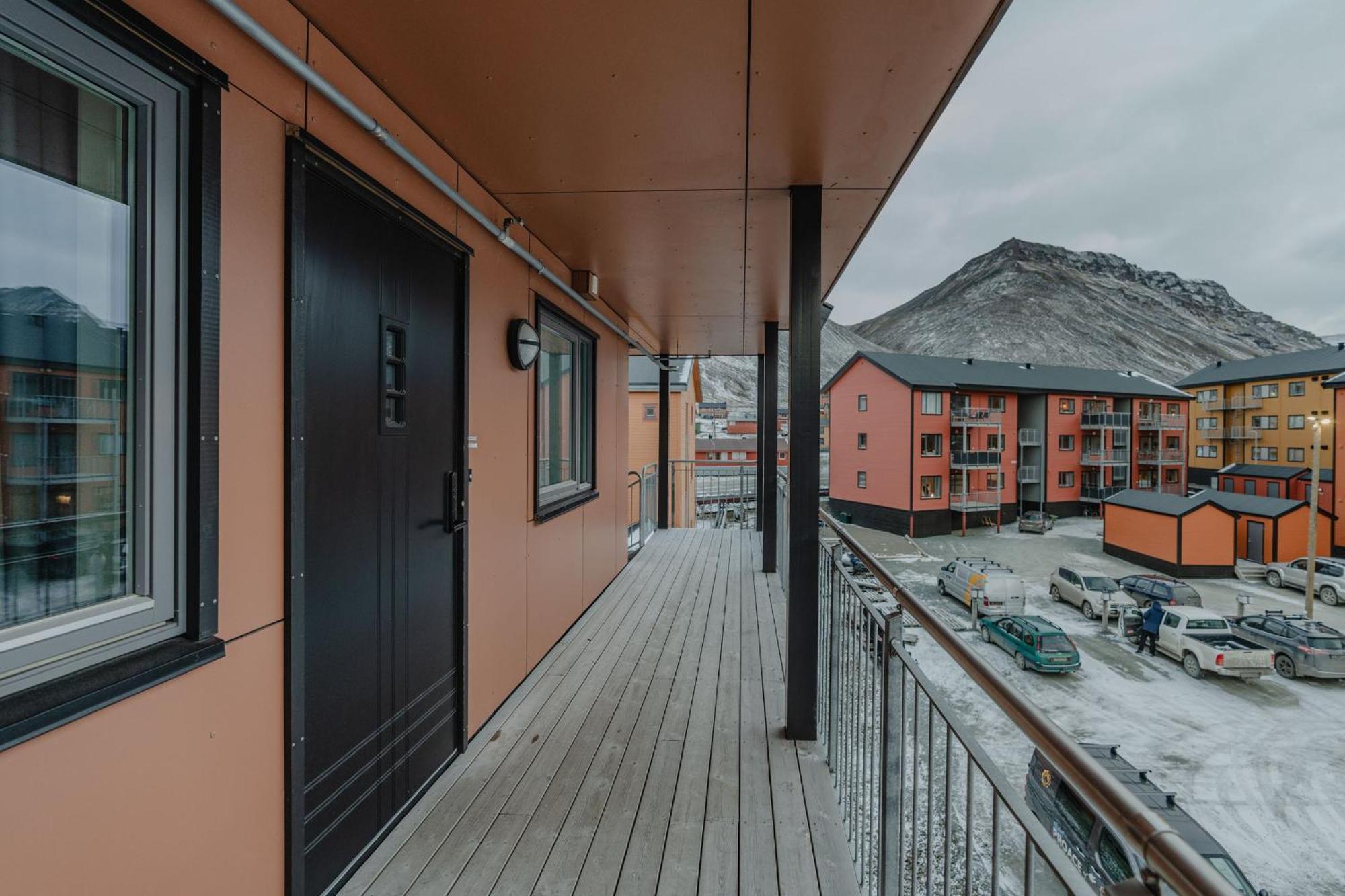 Longyearbyen Apartment Exterior foto